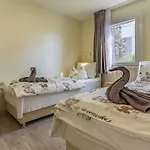 Mobile Luxury Premium-4 By Interhome Holiday home *