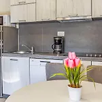 Holiday home Mobile Luxury Premium-4 By Interhome Pula