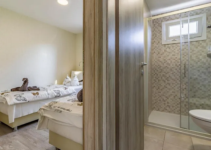 Mobile Luxury Premium-4 By Interhome 度假居 普拉