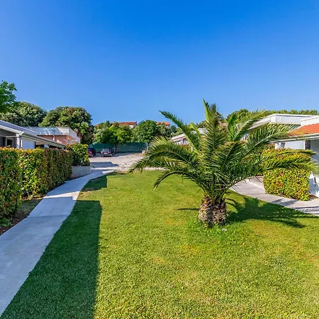 Luxury Premium-4 By Interhome Pola