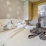 Дом отдыха Mobile Luxury Premium-4 By Interhome *