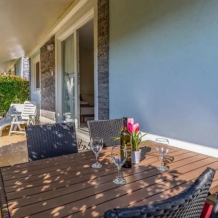 Prázdninový dům Mobile Luxury Premium-4 By Interhome Pula