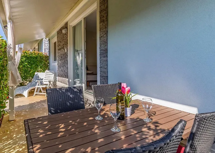Prázdninový dům Mobile Luxury Premium-4 By Interhome Pula